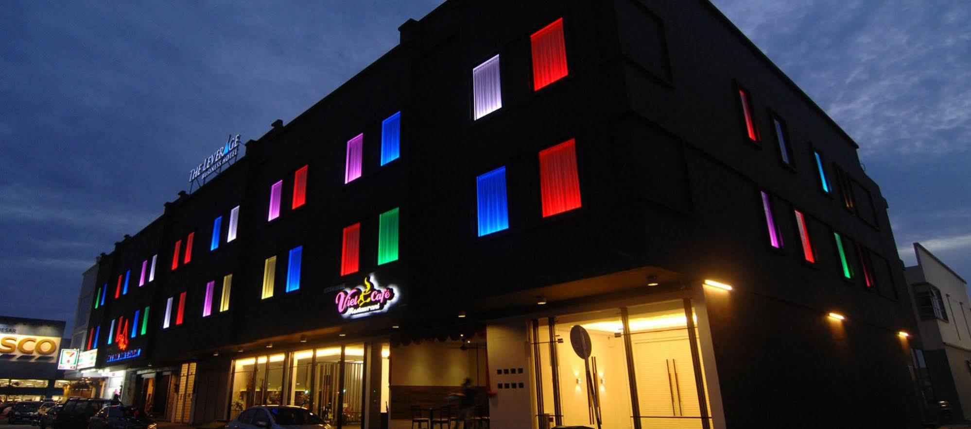 The Leverage Business Hotel - Bandar Baru Mergong Алор Сетар Екстериор снимка