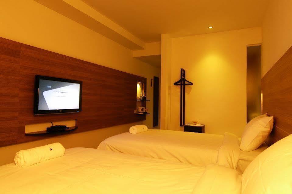 The Leverage Business Hotel - Bandar Baru Mergong Алор Сетар Екстериор снимка